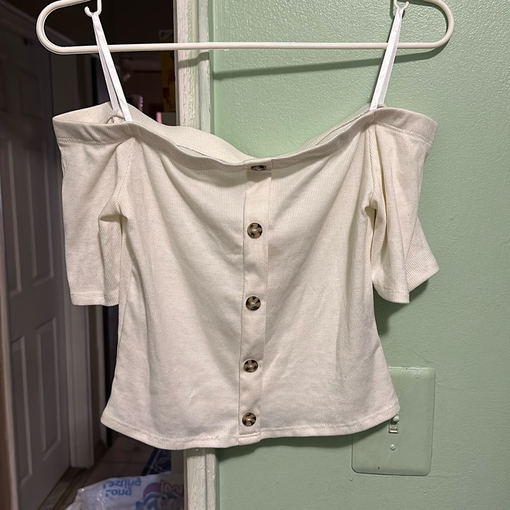 White/Cream Crop Top